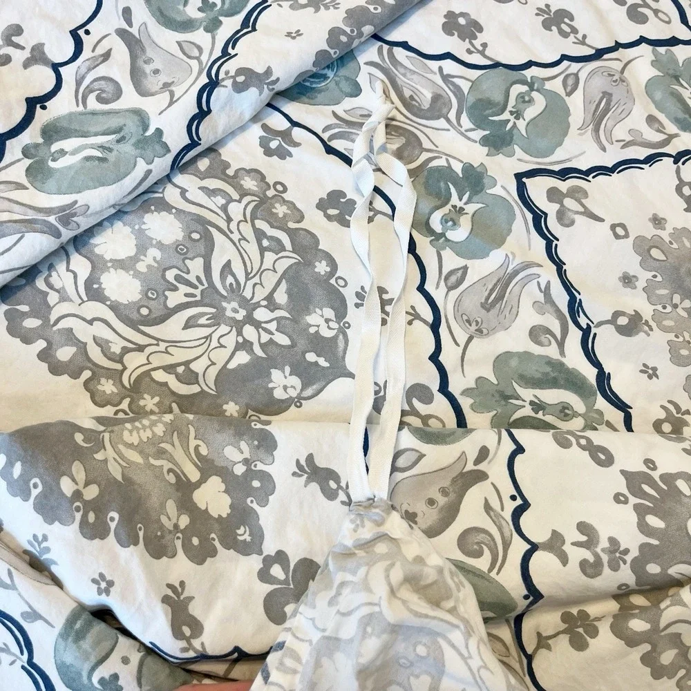 Pottery Barn Tile Medallion Duvet Cover